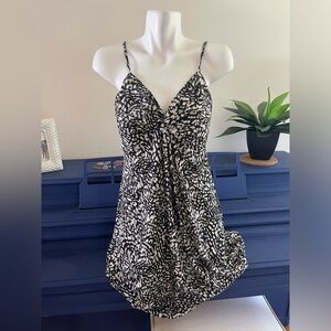 Knee length twist front H&M dress